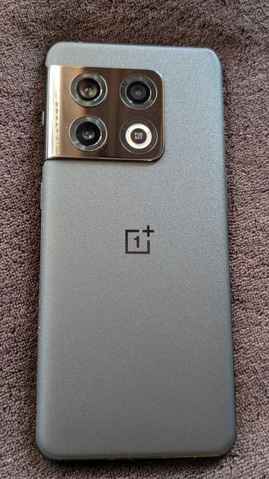 Vand OnePlus 10 Pro 12/256 g