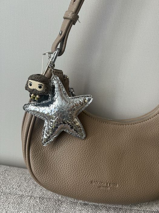 Сумка с брелками