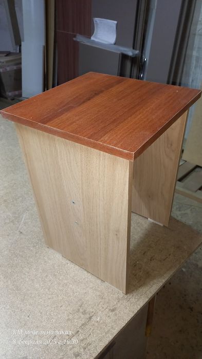 Продам табуретки