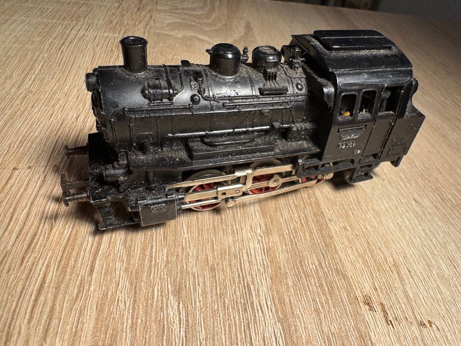 Locomotiva Märklin scara H0