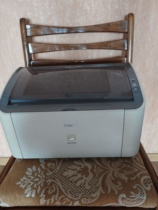 Продам лазерный принтер