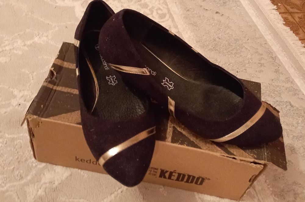 продаются балетки