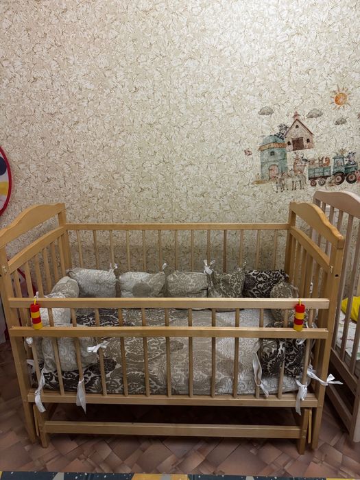 Детская кроватка