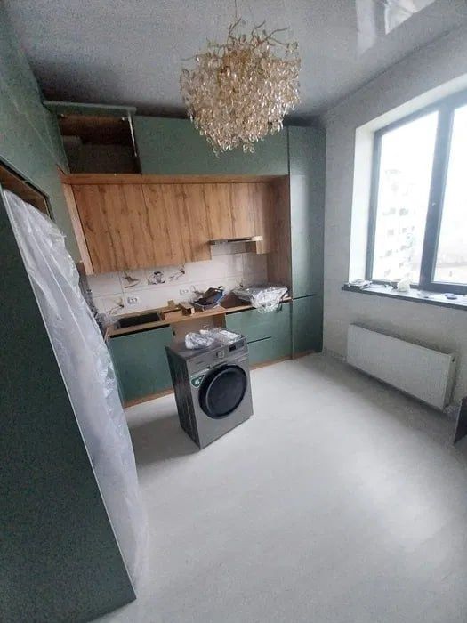 Чоштепа 3/7/9 82 м² Сергели 1-2-станция Метро продаётся квартира