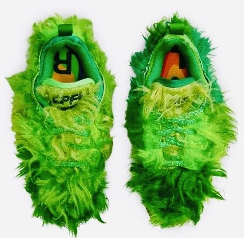Nike - SB DUNK - Custom - GRINCH - NIKE - SB DUNK - WIZARD  OZ  LOW ..