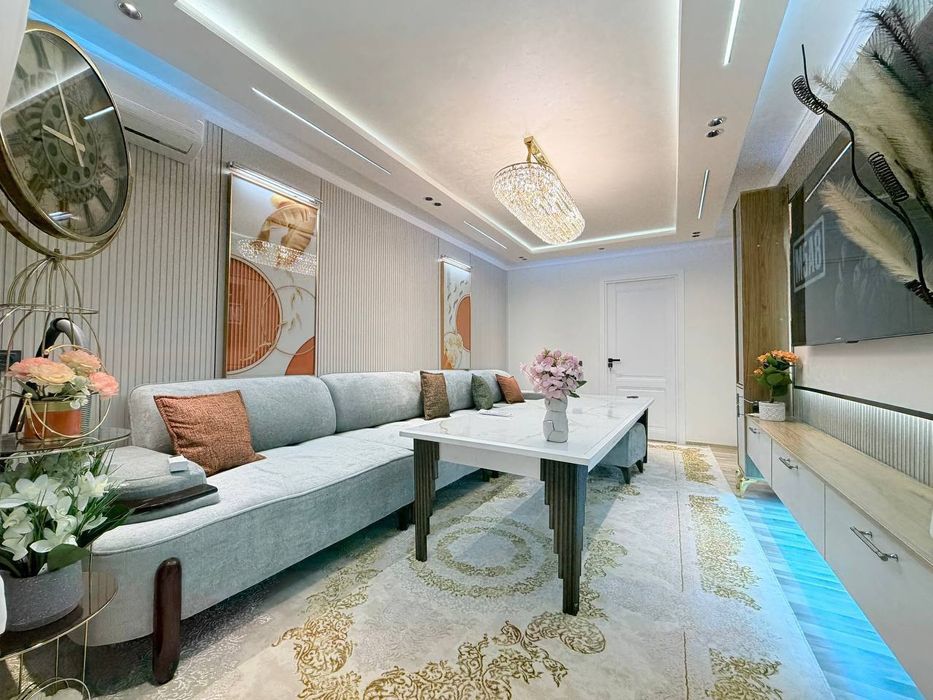 Чиланзар Г 9 А квартал 2в3/3/5 дом вдоль дороги балкон 2*6 ипотеки нет