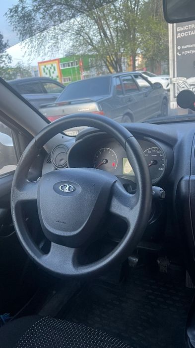 Продам Ваз Лада Granta 2190