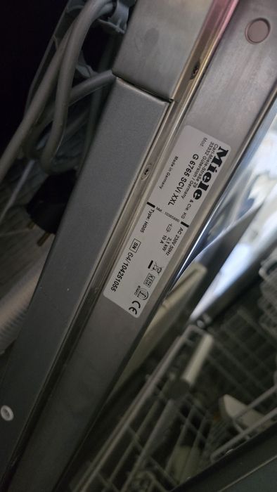 Съдомиялна Miele 60см