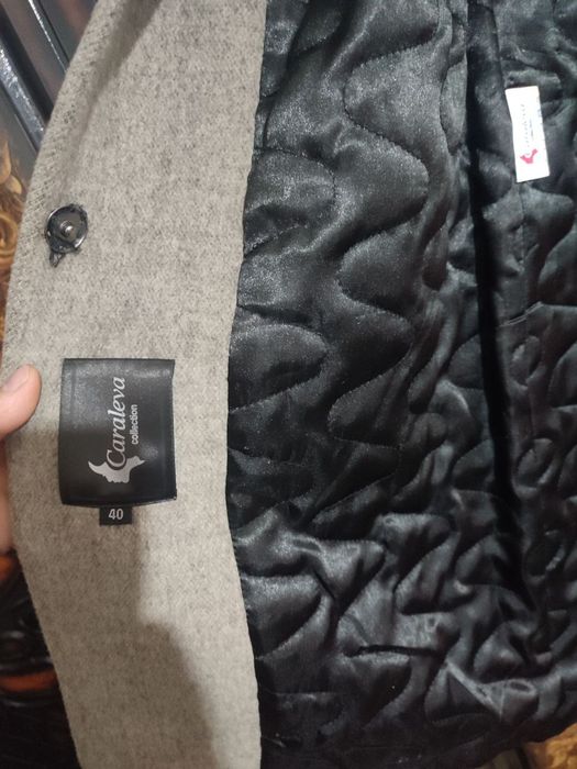 AYOLAR paltosi  yangi sifatli arzon narxda