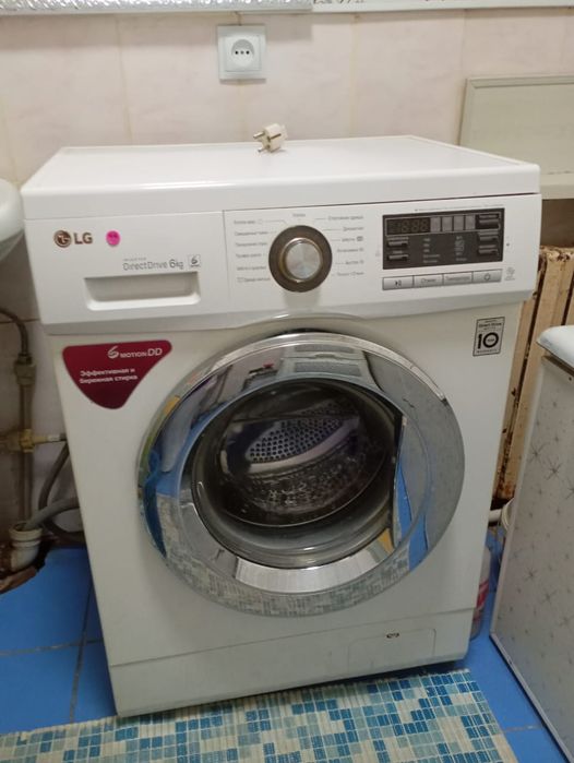 Срочно продам стиральную машинку LG