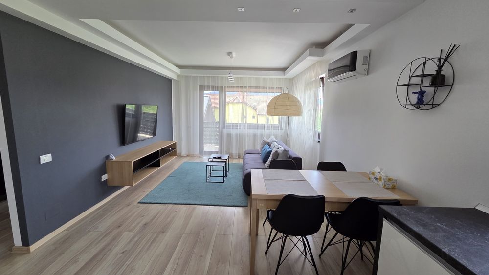 Inchiriez apartament 2 cam Coresi Brasov