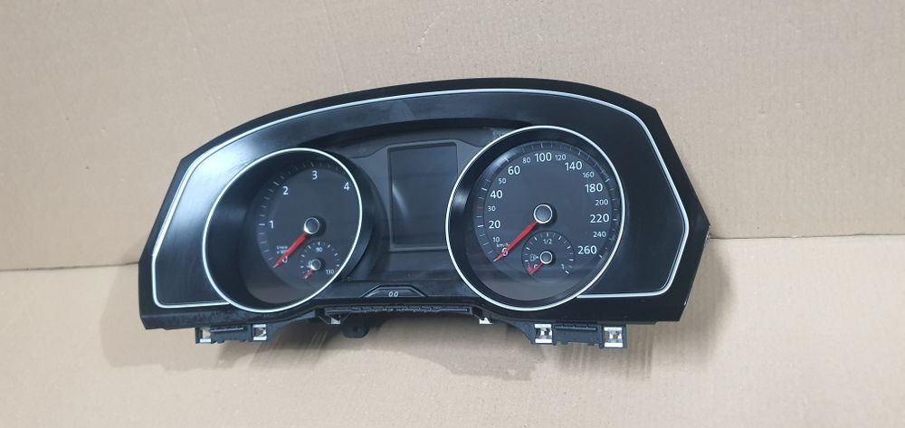 Ceasuri bord passat b8 2.0 1.6  tdi 3G0920741