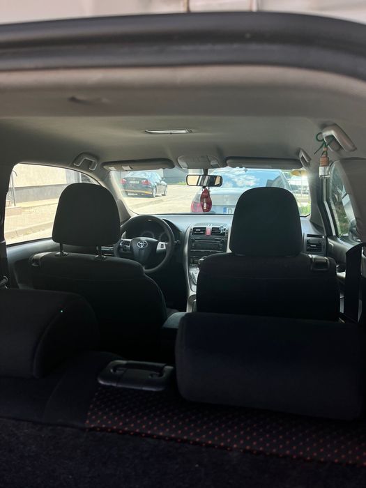 Toyota auris 2010 1.6 benzina