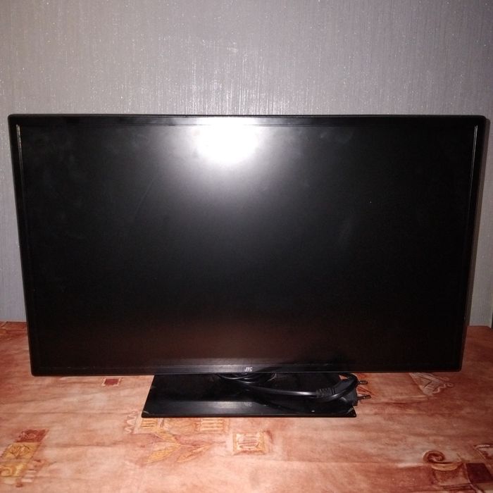 Телевизор JTC 24 инча