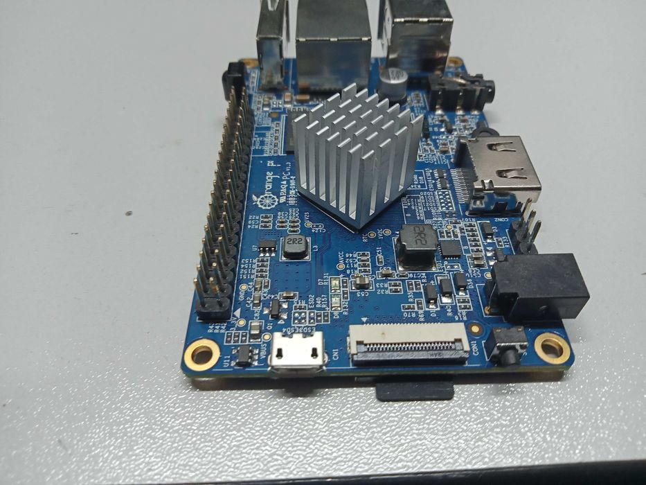 Продавам Raspberry Pi - едноплатков микрокомпютър