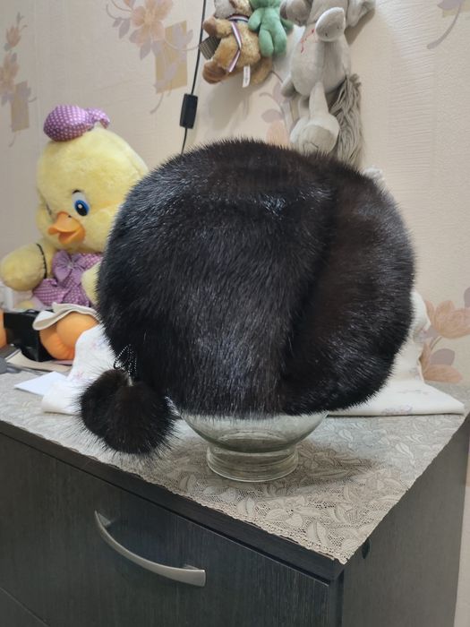 Продам норковую шубу