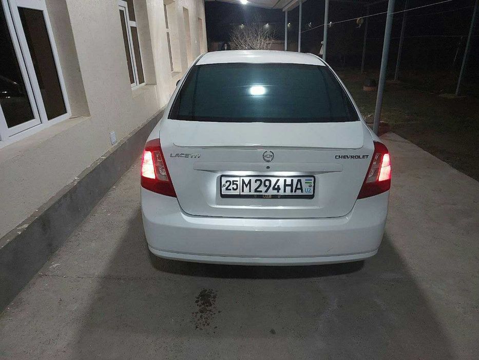 Lasseti 1.8 tezda sotiladi