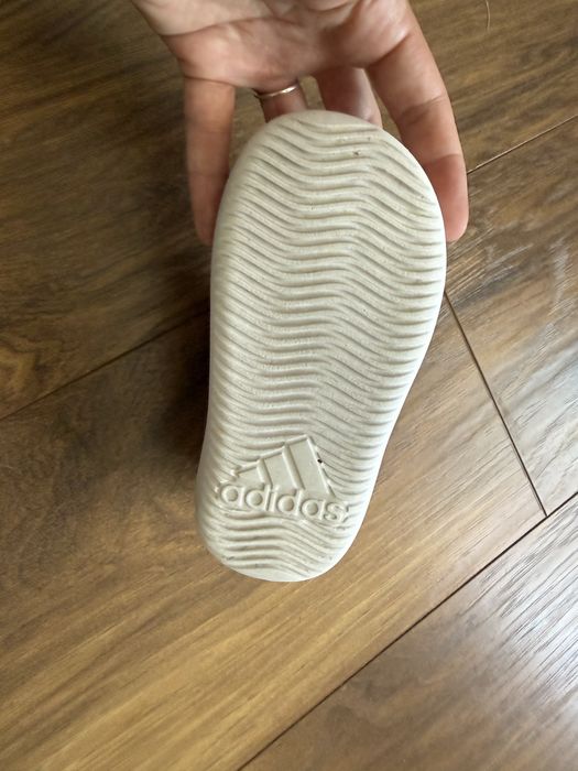 Adidas сандали 24 размер