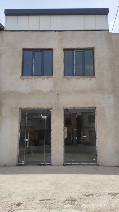 Хива шахар марказида 2 кават бино сотилади