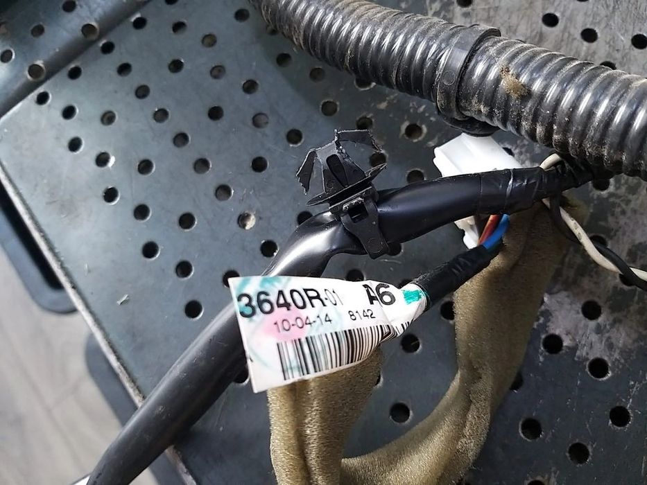 Cablaj instalatie electrica usa stanga spate renault koleos 1 hy 241273640r