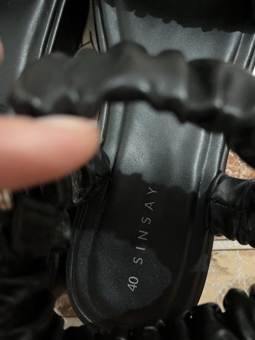 Сандали,токчета черни