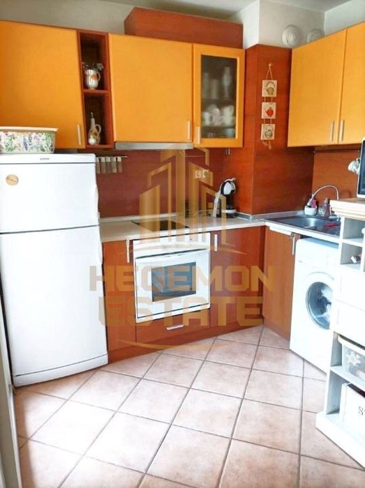 Продава се Двустаен апартамент в Варна, Център - 75 кв.м за 1904 €/кв.м - Снимка #8
