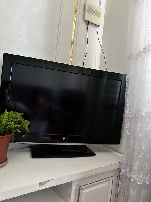Телевизор LG бу продаеться