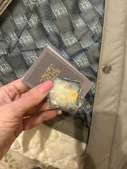 новая мужская куртка