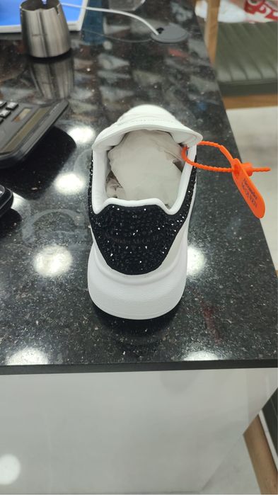 Adidasi Alexander McQueen