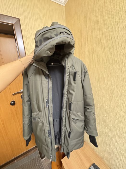 Продам куртки ( демисезон, зима) 12-15 лет