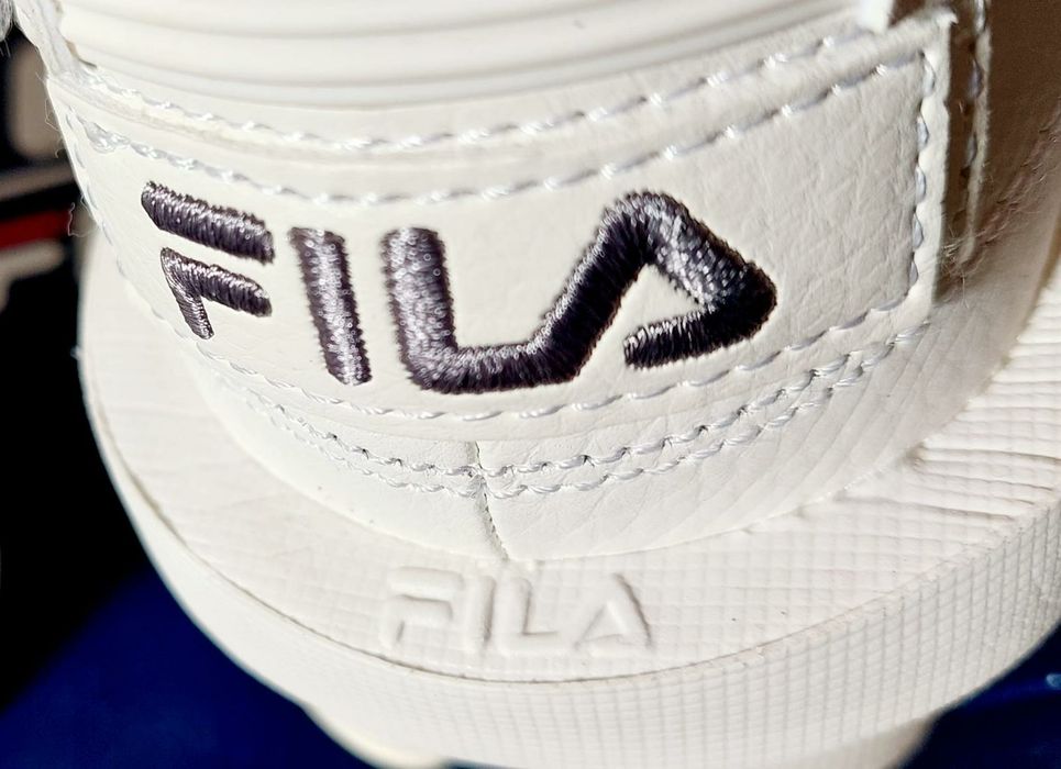 Adidași Fila noi