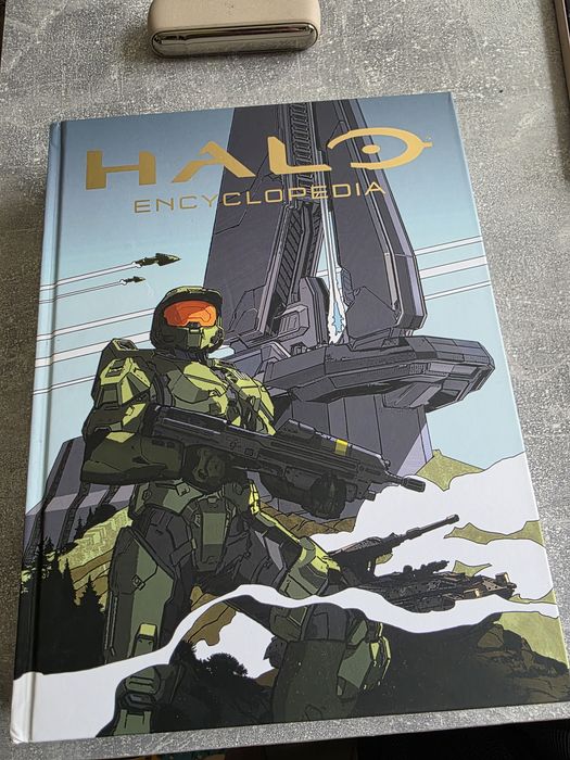 HALO енциклопедия