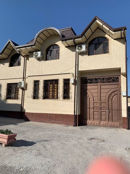 Продаётся дом в центре Кибрая