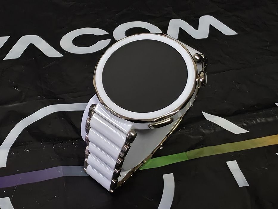 КАТО НОВ 42mm Huawei Watch GT 5 Pro Vivacom Гаранция 2026 Titanium GT5