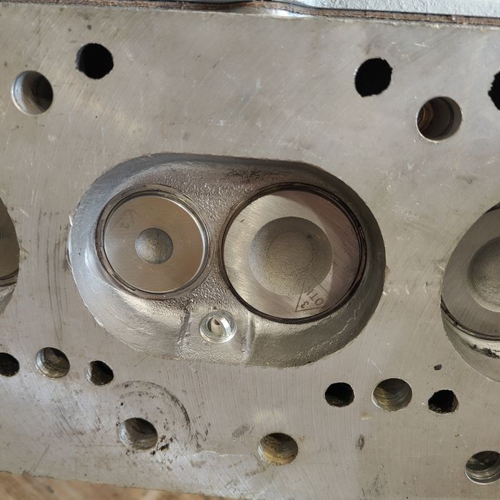 ГБЦ газ 21 новая.