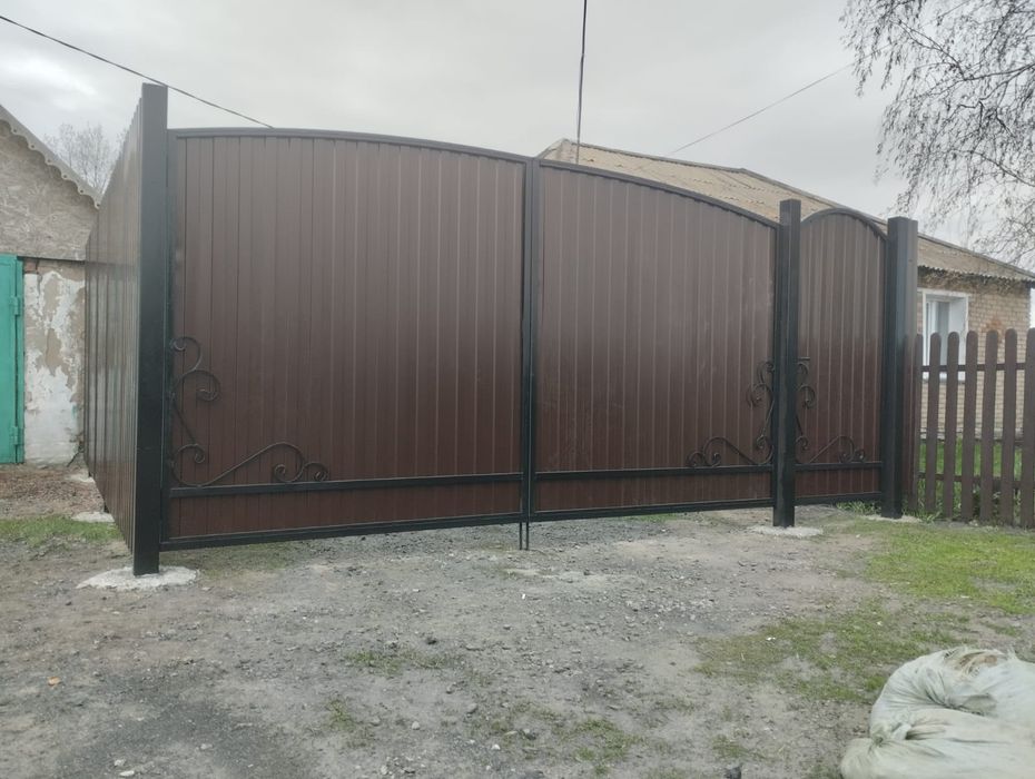Заборы!!!Ворота откатные ,распашные!!!