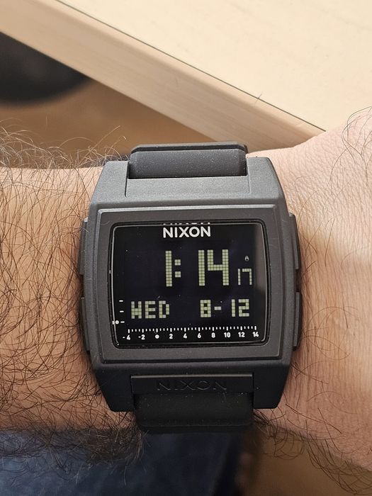 Vând Ceas Nixon nou