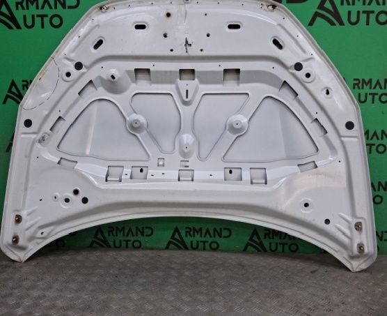 Капот Lada Vesta 2015-нв 1