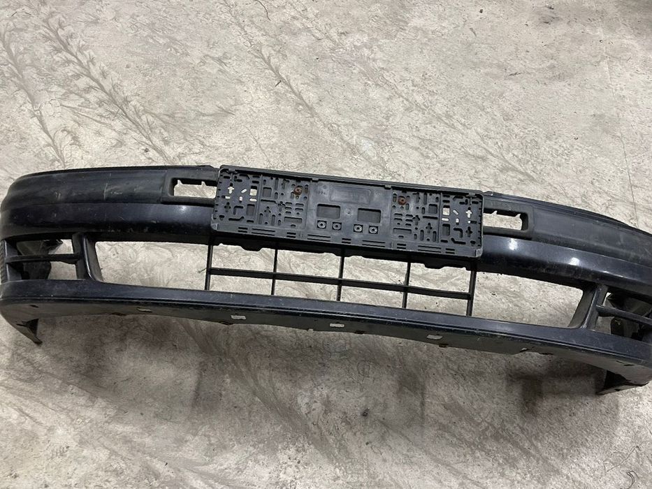 Передний Бампер Ниссан Максима А32