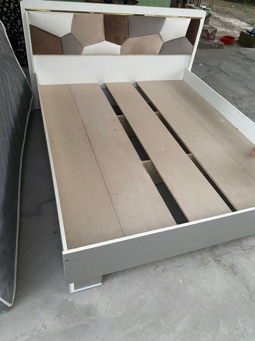 Спальный кровать шифонер арзан бағада  сатылады.