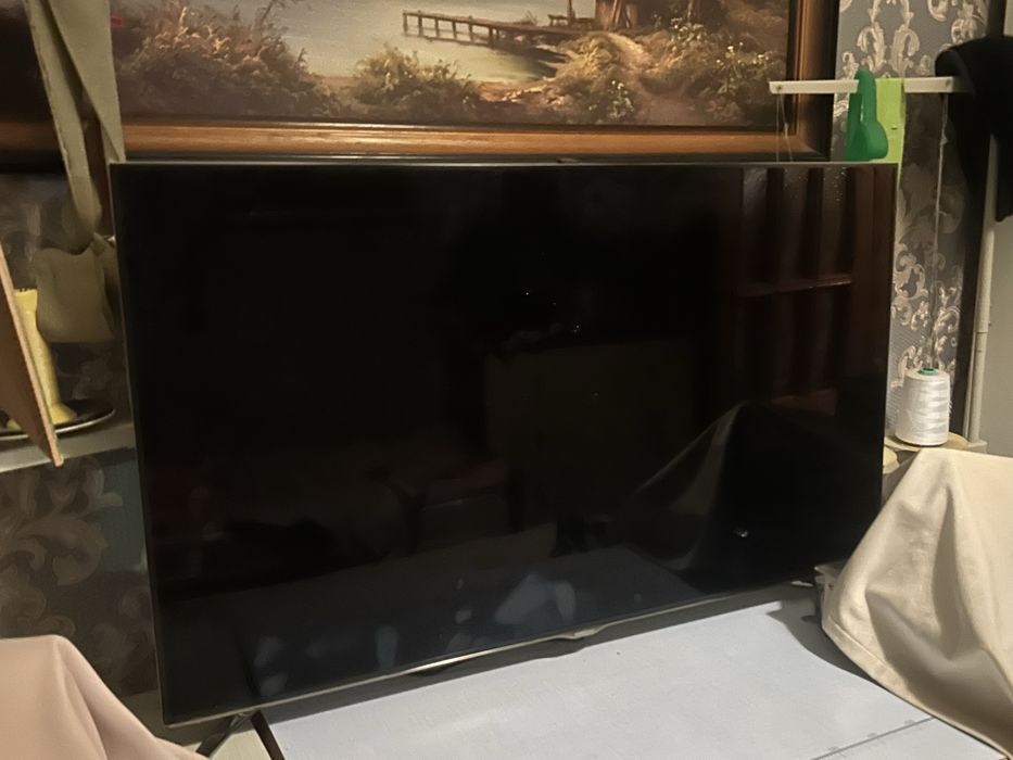 Телевизор Smart TV