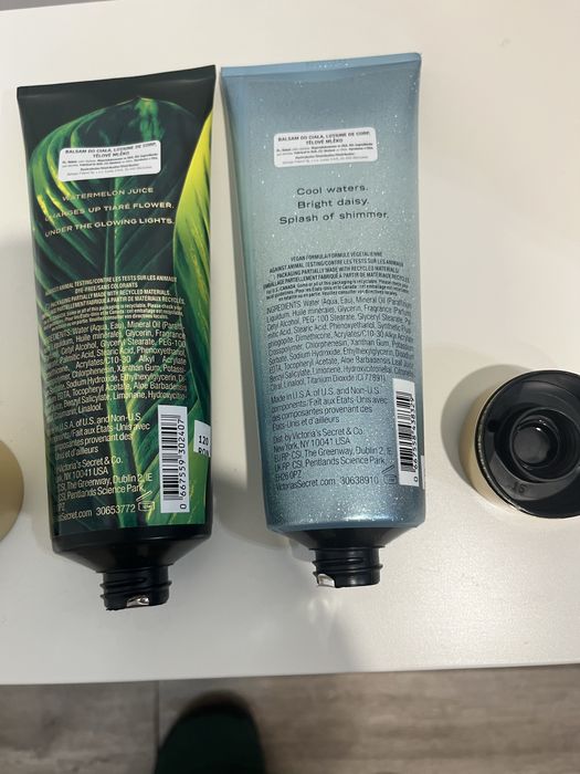 Creme si Spray- uri Victoria Secret noi-Made în SUA