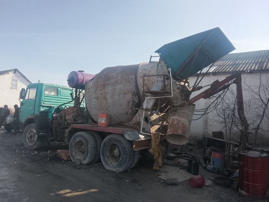 Камаз бетон мешал узига узи юклайди  састаянаси зивер