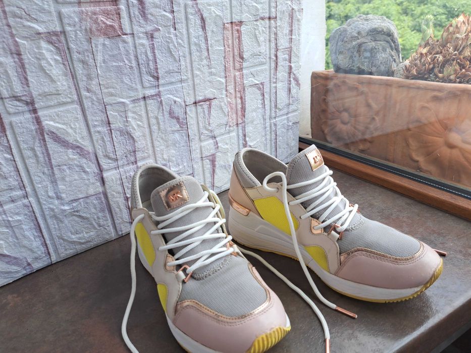 дамски маратонки,спортни обувки на платформа,сникърси,Michael Kors