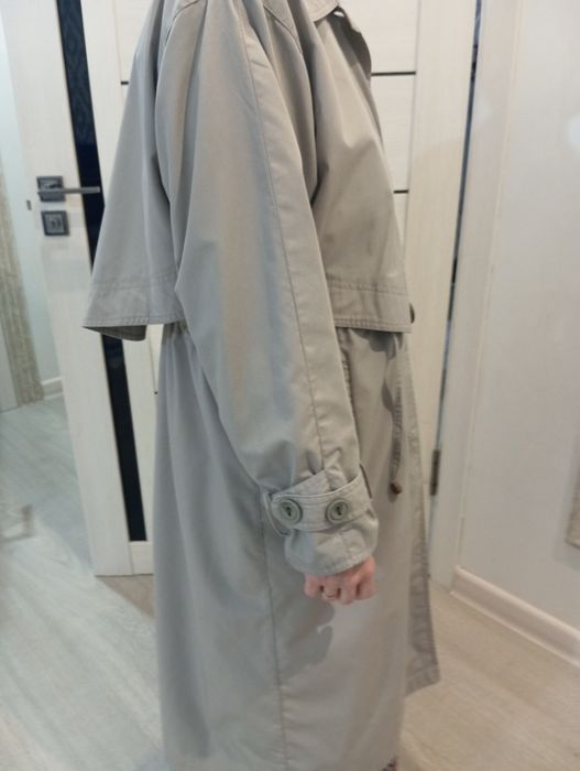 Продам пальто,тренч