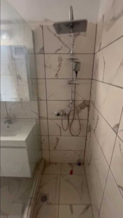 Продава къща 80 м2, апартамент 55 м2, строеж 77 м2, склад 30 м2 с двор 575 м2 в Кердилия, Гърция