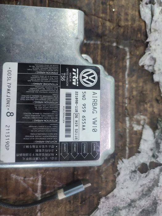 Modul airbag 5n0959655aa Volkswagen Passat B7 (2010 - 2015) 2.0 tdi