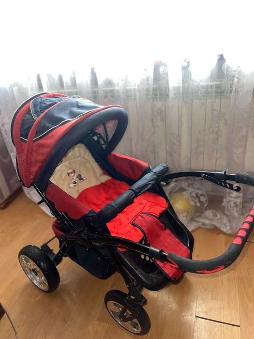 Продам детскую коляску