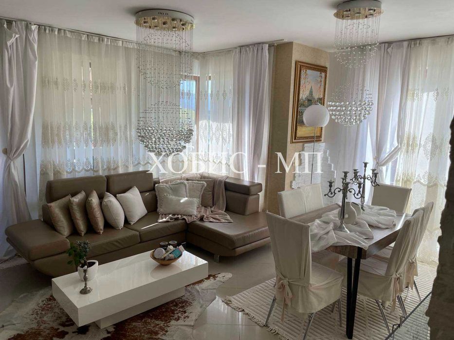 Продава се Тристаен апартамент в Пловдив, Център - 105 кв.м за 1858 €/кв.м - Снимка #3