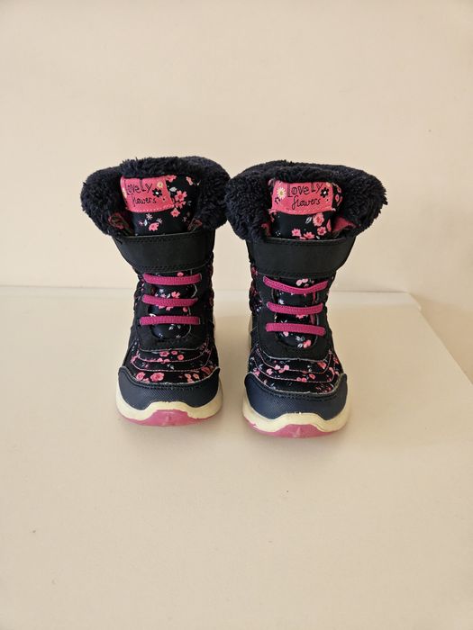 Топли, зимни ботуши,  много здрави.,24 номер, стелка 16,5 см